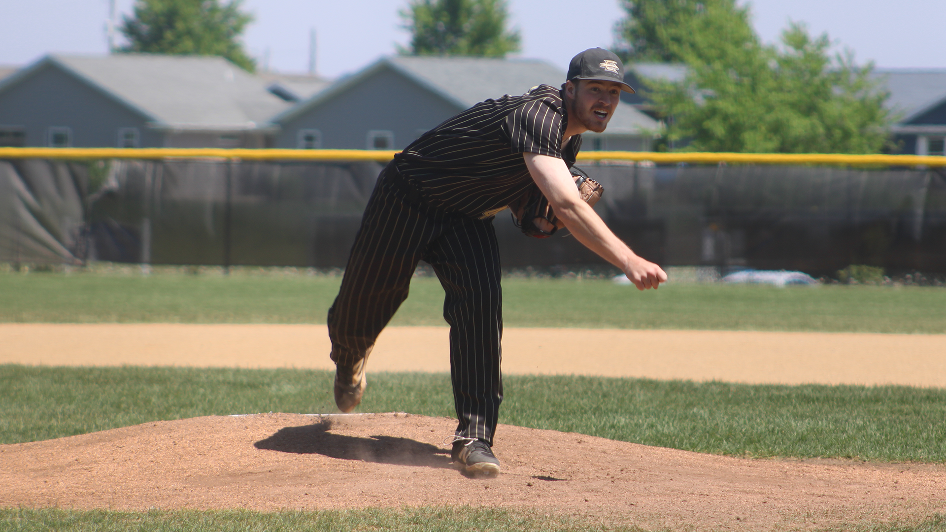 Eureka Finishes Sweep of Blackburn on Senior Day