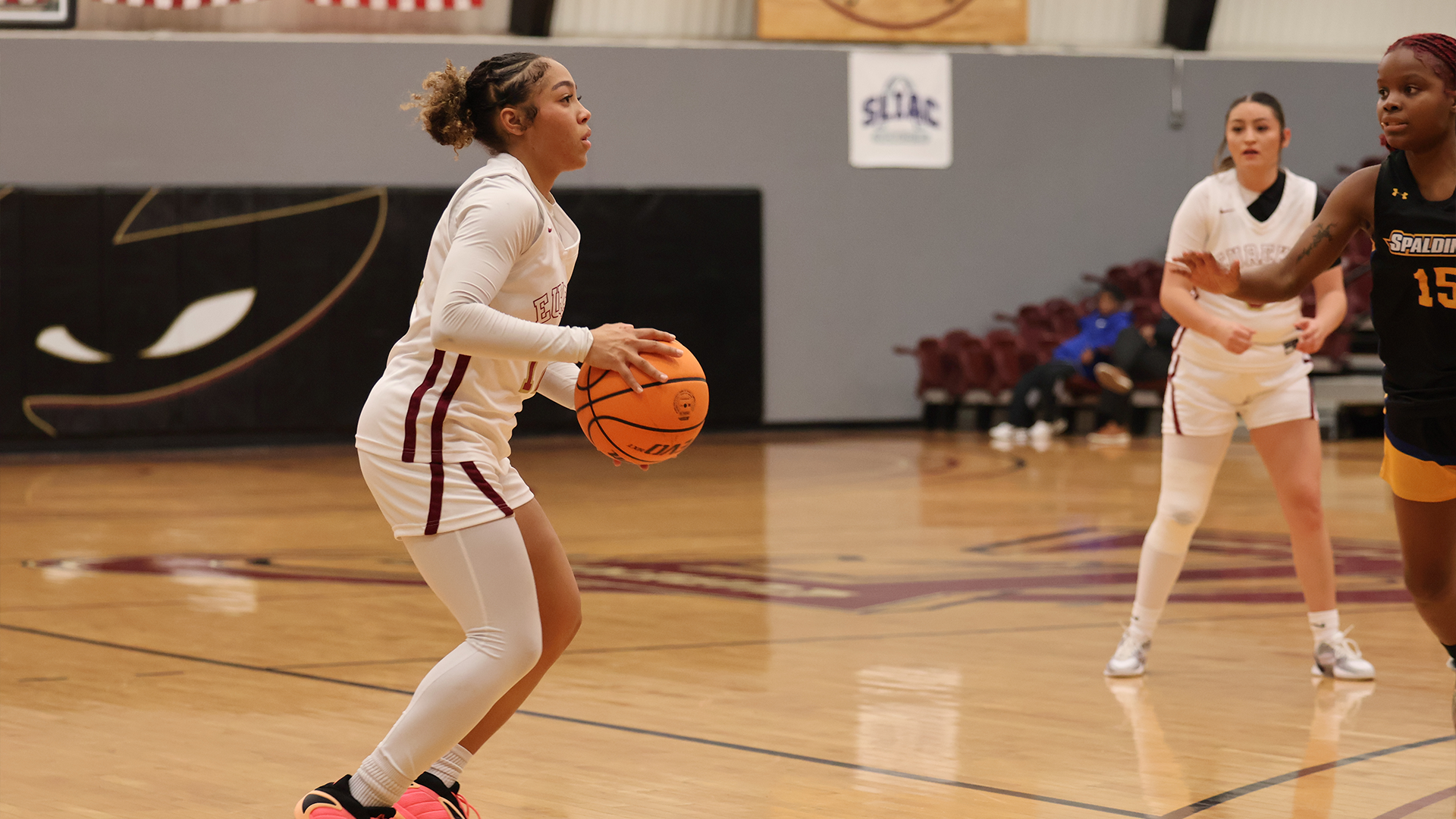Spalding Pulls Away After Halftime to Defeat Eureka
