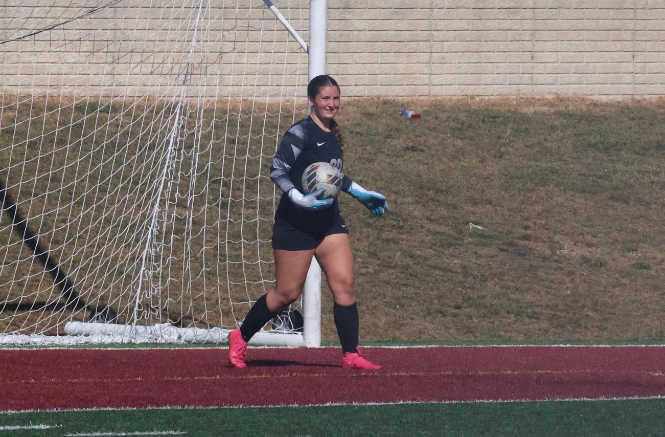 Red Devils Unable to Slow Spalding in Home Loss