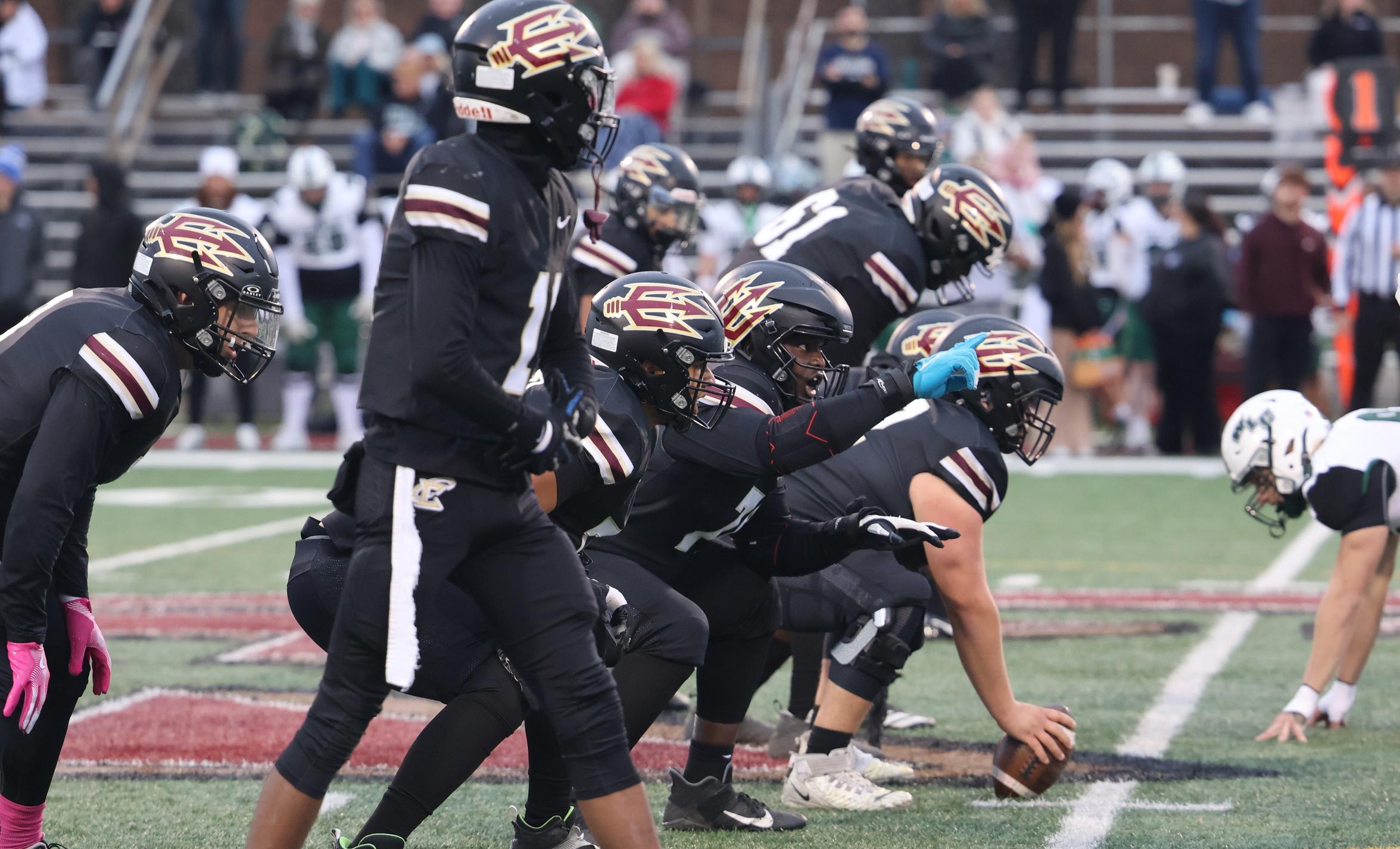 Football Preview: Eureka Hosts Lakeland on Senior Day