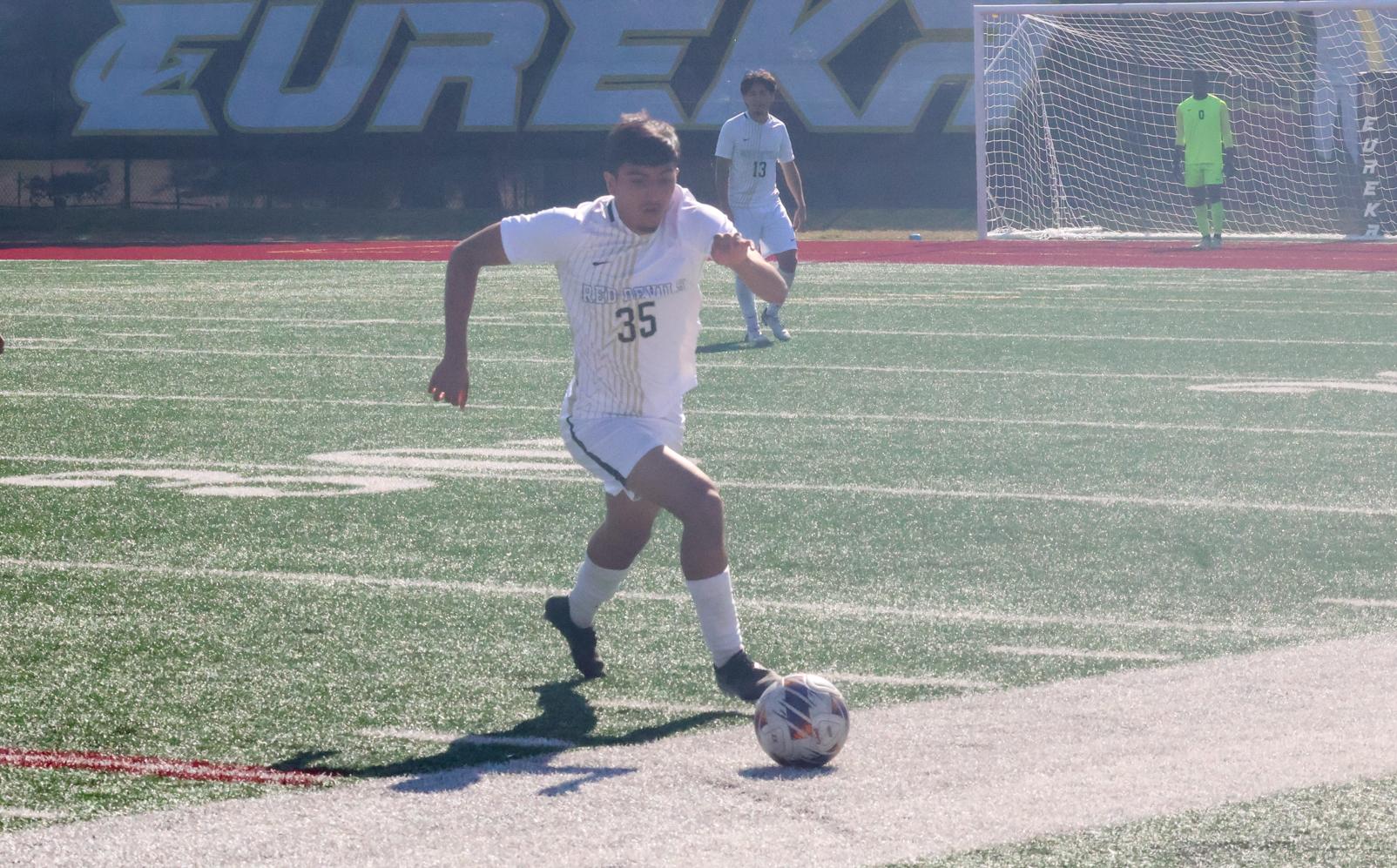 Gonzalez Nets Two in Draw at Lawrence